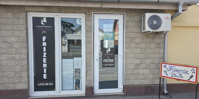 Adelmann Emanuel Frizerie - Fatada Salonului Arad